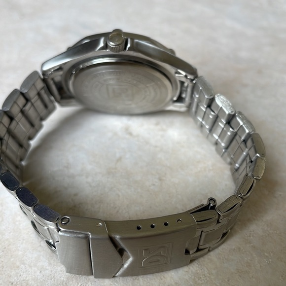 Armitron men battery water resistant 100ft stainless steel date&day - Picture 5 of 8